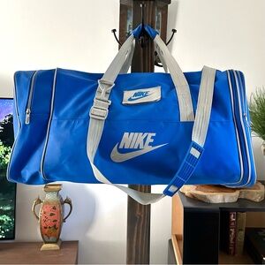 🌿Rare Vintage Nike Large Duffel Bag - Cobalt Blue🌿
